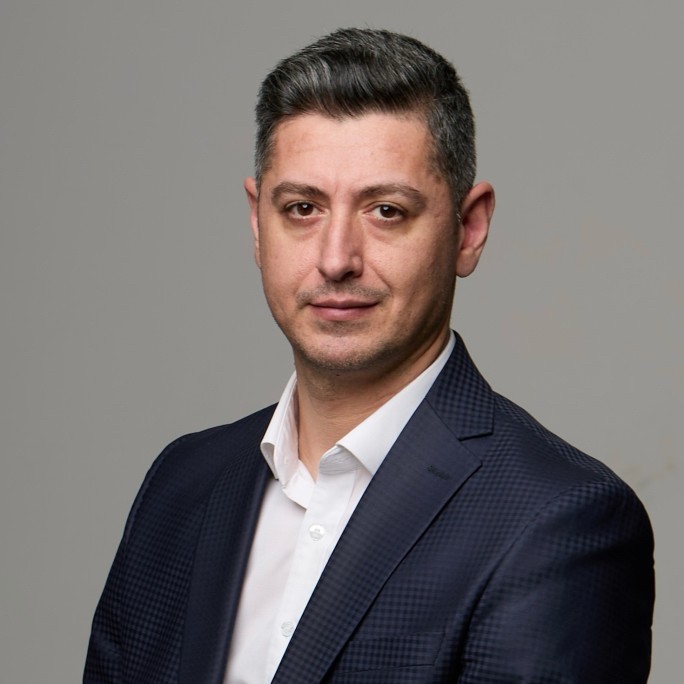 Şahin Tuhan